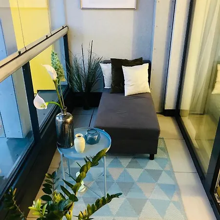 Апартаменты Blanc Harfa Design