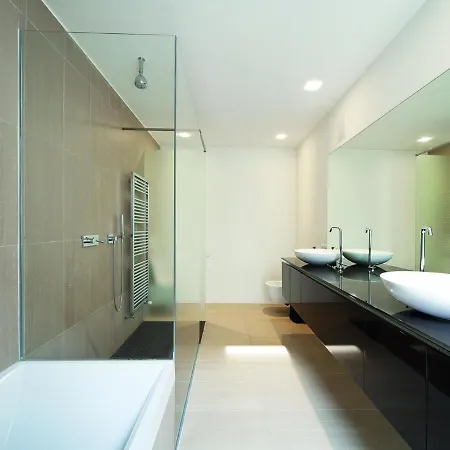 Blanc Harfa Design *